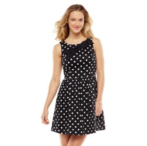 NEW LC Lauren Conrad Polka Dot Fit and Flare Dress - Picture 1 of 16